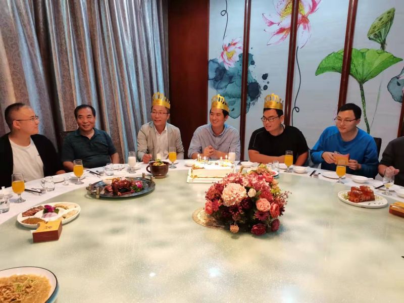 萬(wan)川環保(bao)9月員(yuan)工生(sheng)日會